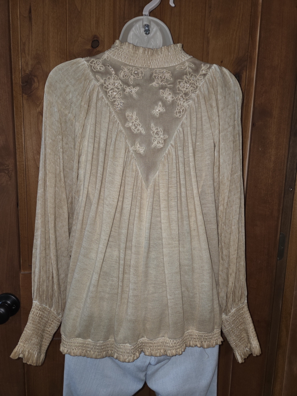 gimmicks‎ by BKE Cream Ruffled Boho Peasant Blouse - Picture 8 of 13